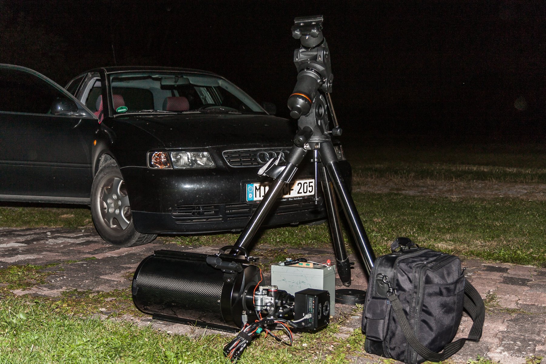 Fotoequipment_25072012_RC8_CGEM-1 1.jpg