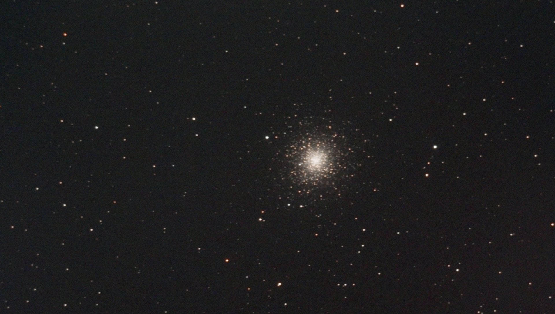 Fpixkc_M2 (NGC 7089)_Stack_42frames_627s_WithDisplayStretch.png