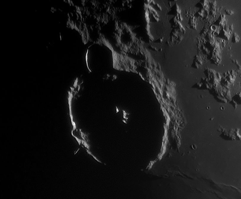 gassendi_130322_193944p120c.jpg
