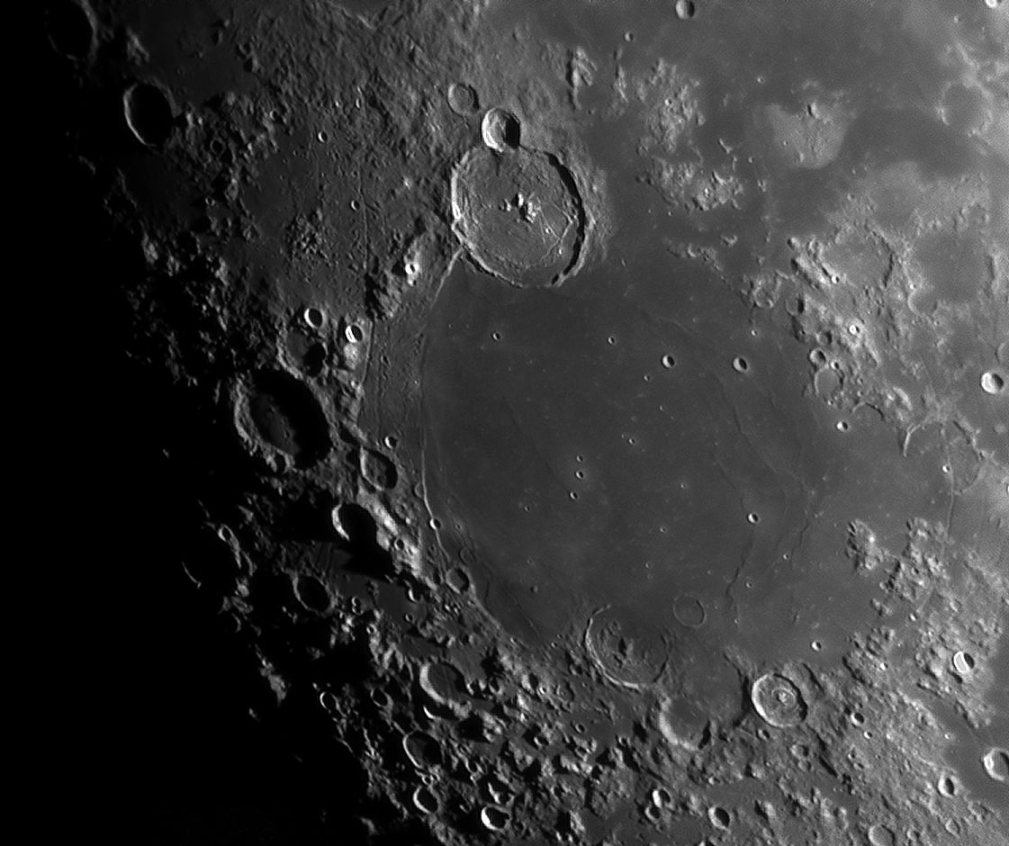 gassendi_230221_202607p150c.jpg