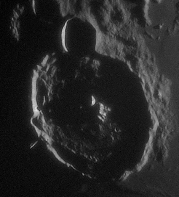 gassendi_300523_211805p120c.jpg