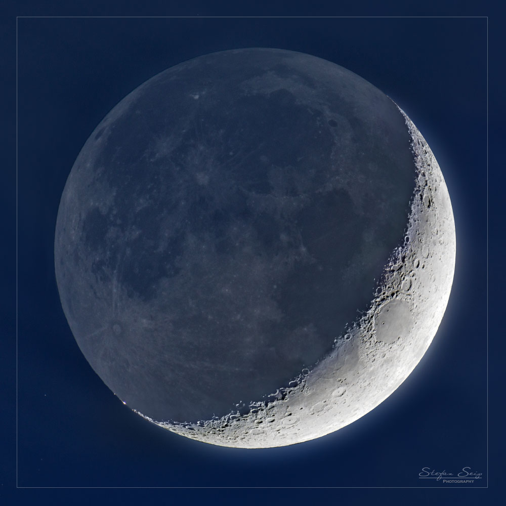 HDRMoon_1000px.jpg