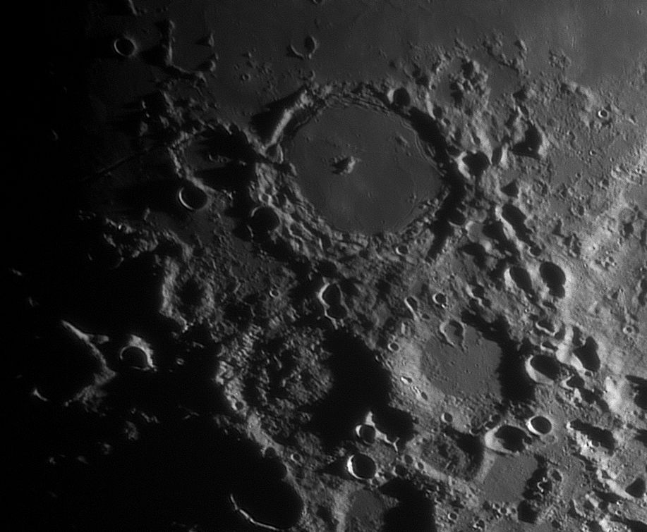 hesiodus_110122_203000c.jpg