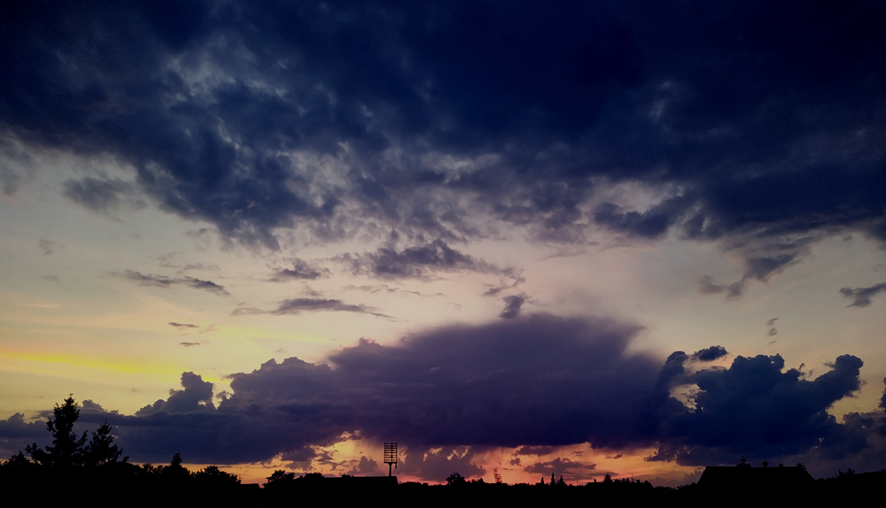 himmel2_specht.jpg