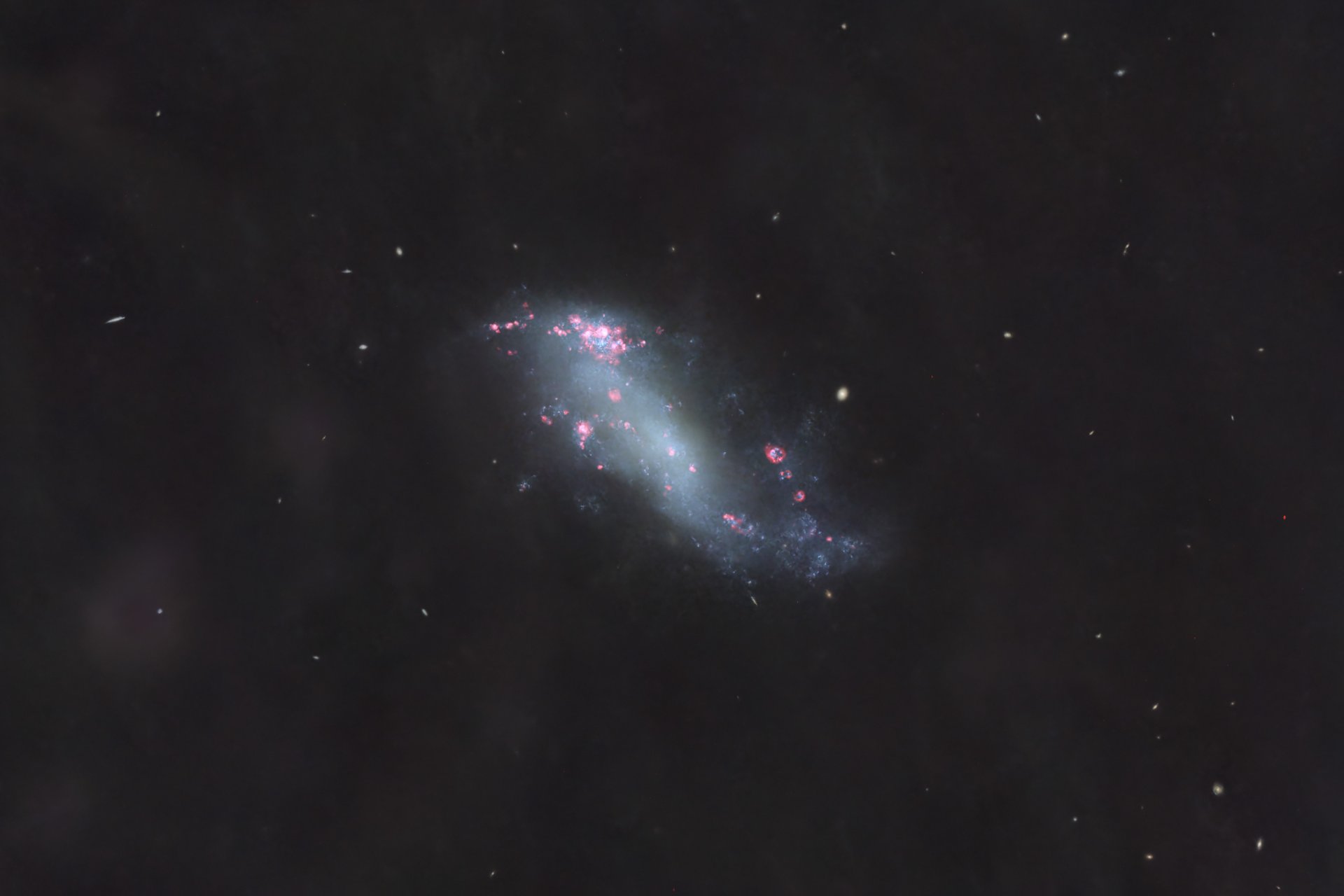 IC2574_starless_dustless.jpg