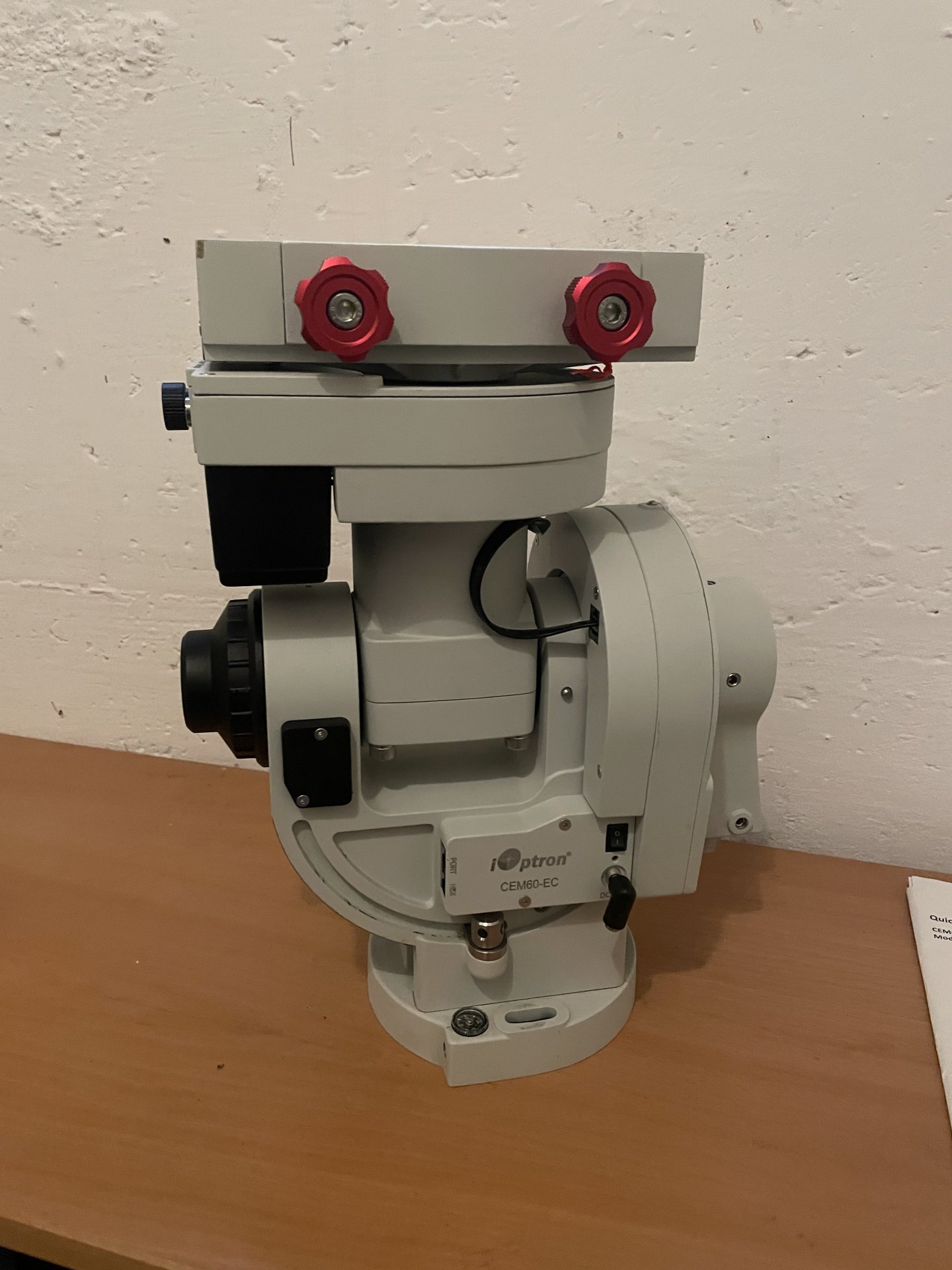 Archiv - iOptron CEM60 EC Montierung mit Zubehör (Basisplatte, QHYCCD ...