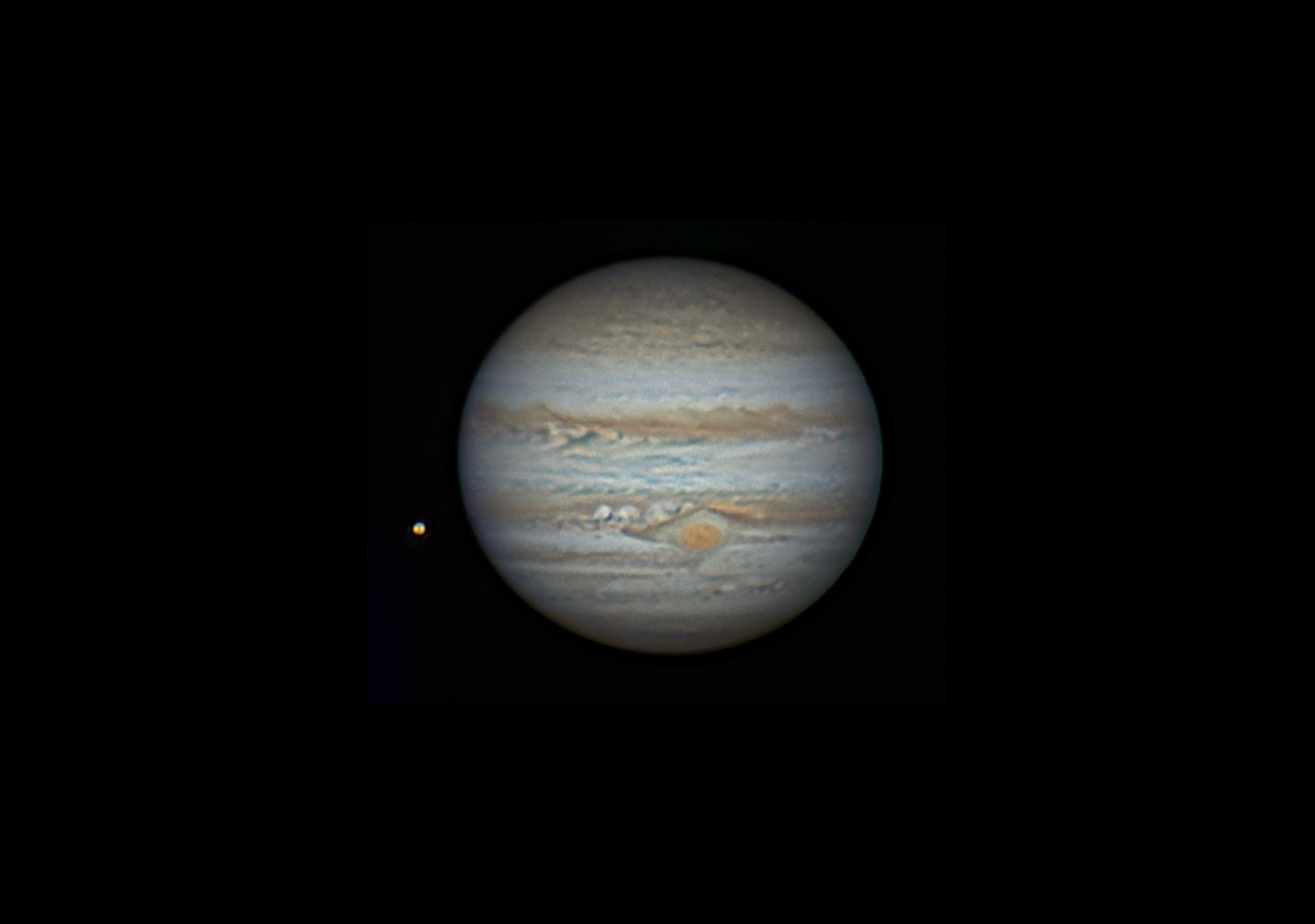 Jupiter_IR_RGB 06112023_2241_2256_100final1920.jpg