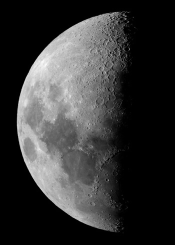 l01_moon.jpg