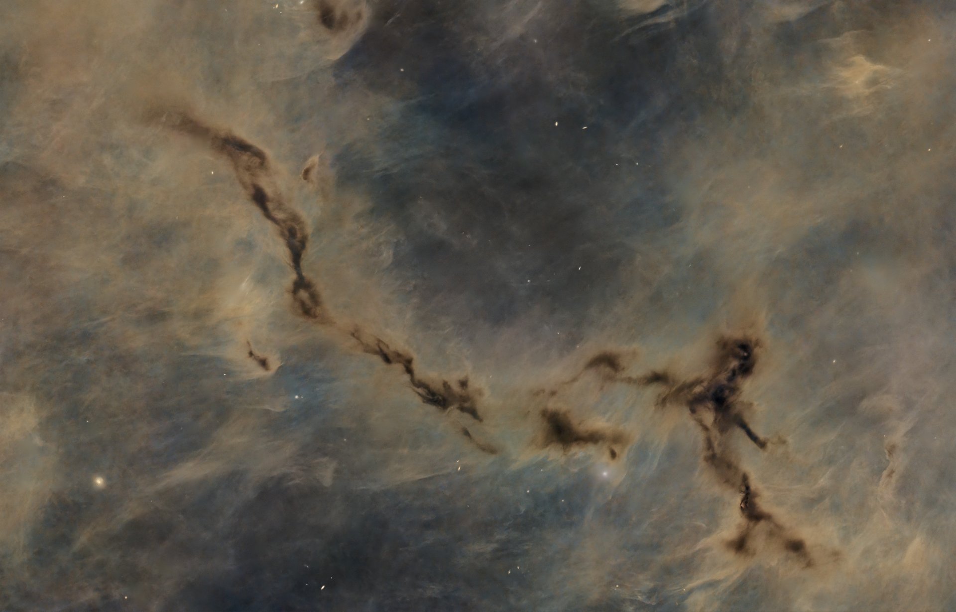 LDN1082_starless.jpg