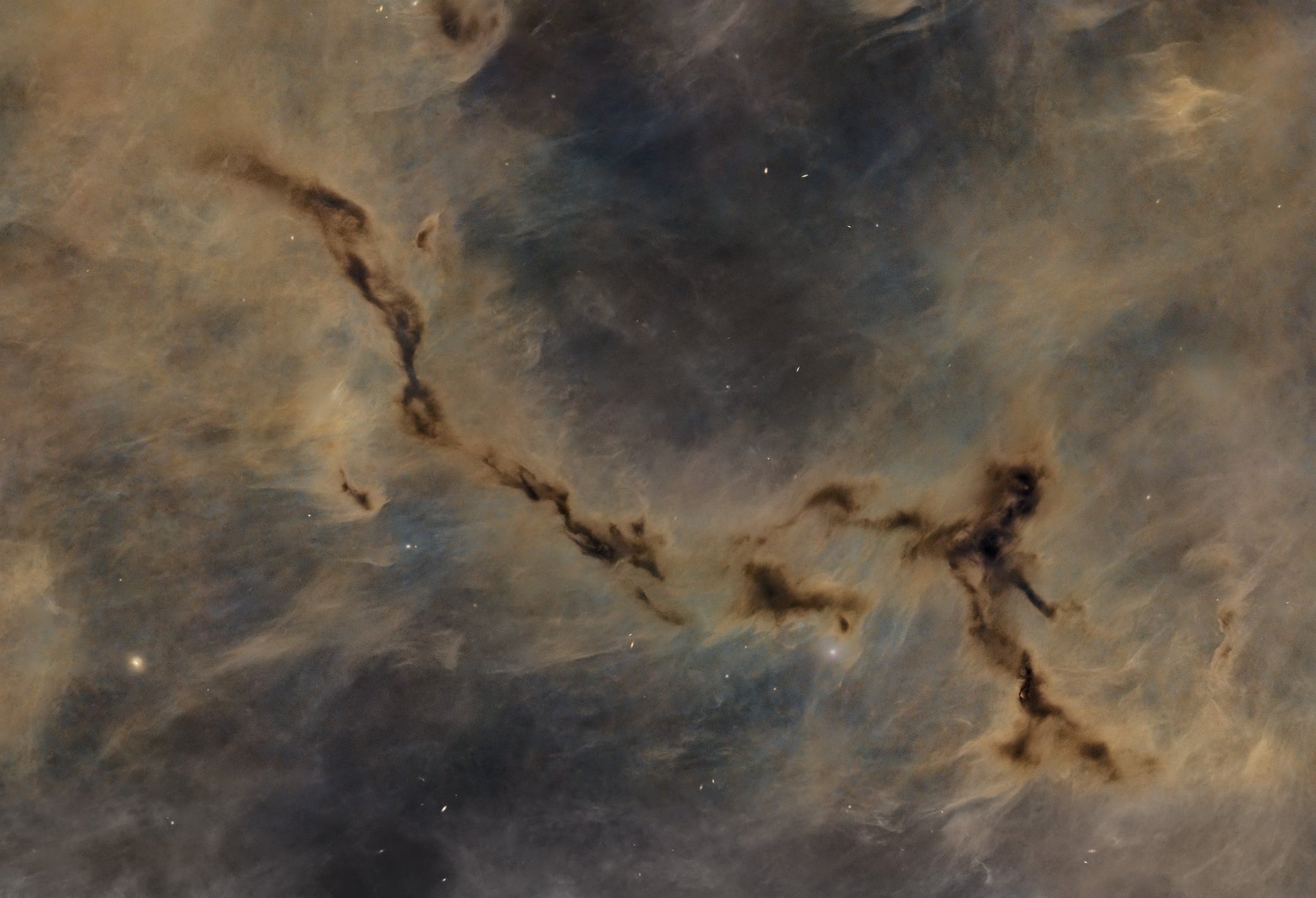 LDN1082_starless.jpg