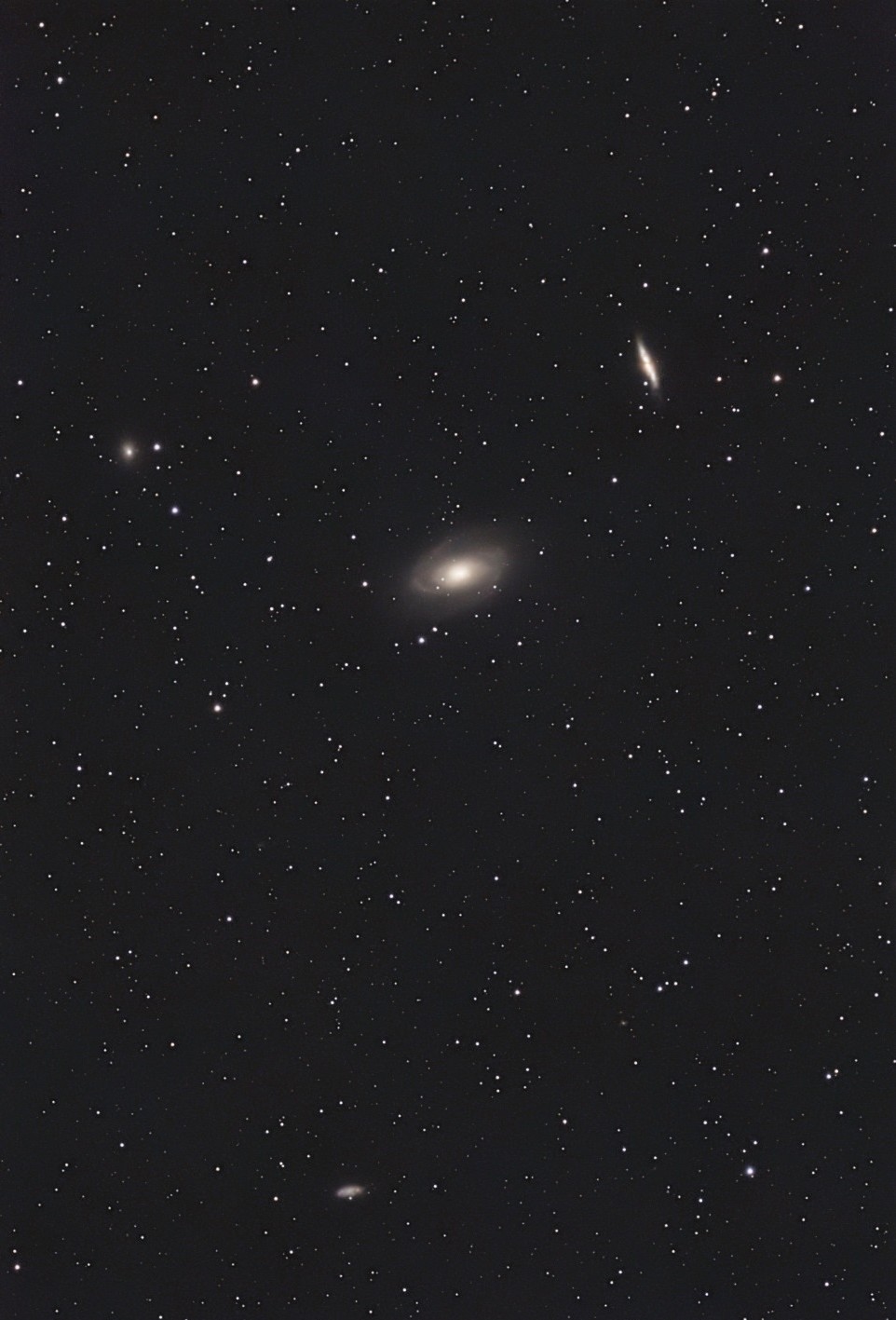 M 81 1783810286429-1.jpg
