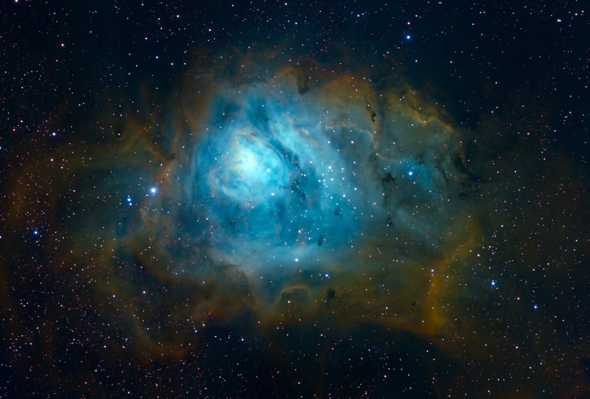 M08 Forum D Hubble.jpeg