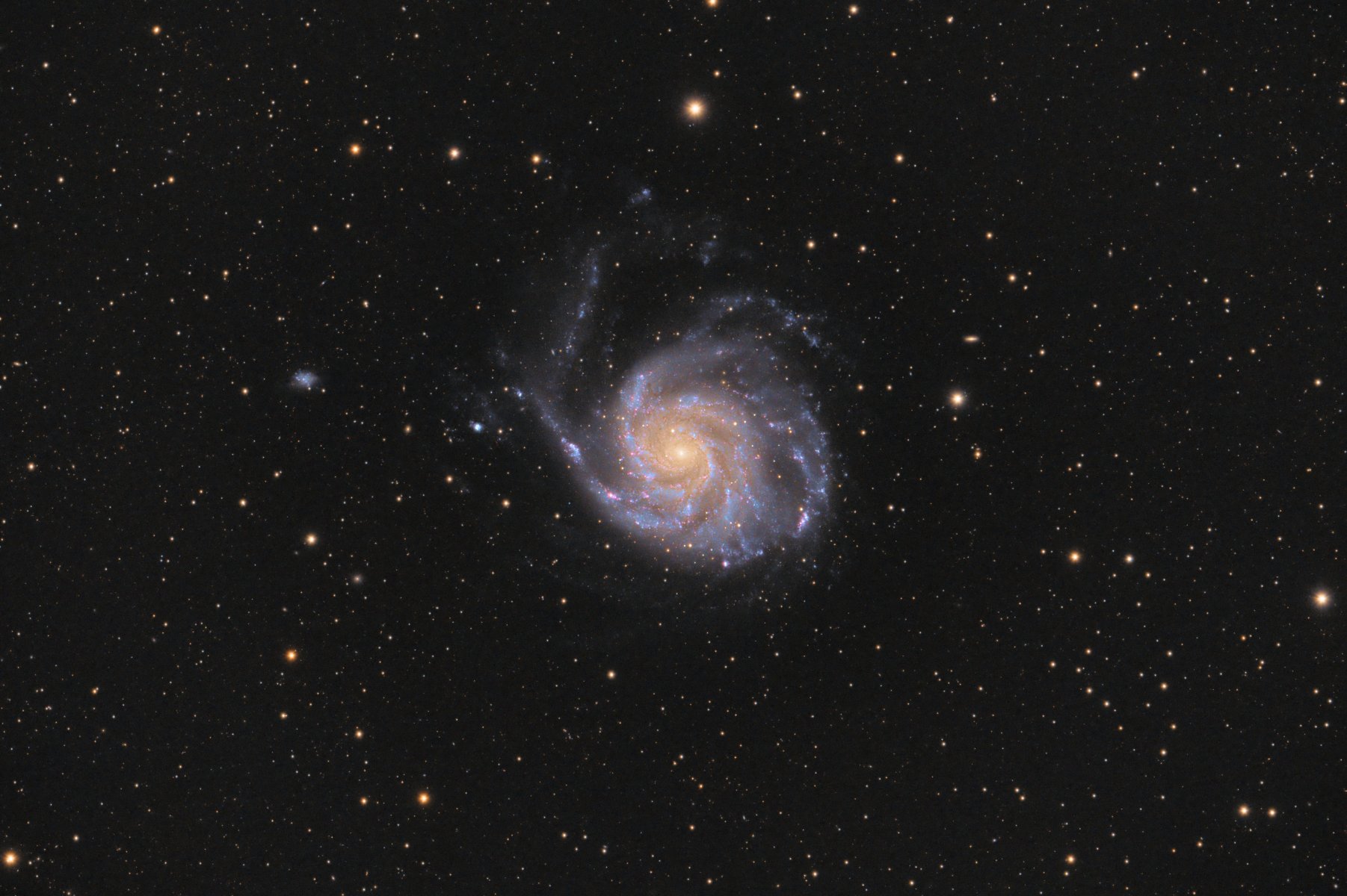 M101-RGB-session_1_session_2_session_3-mod-lpc-cbg-csc-St.jpg