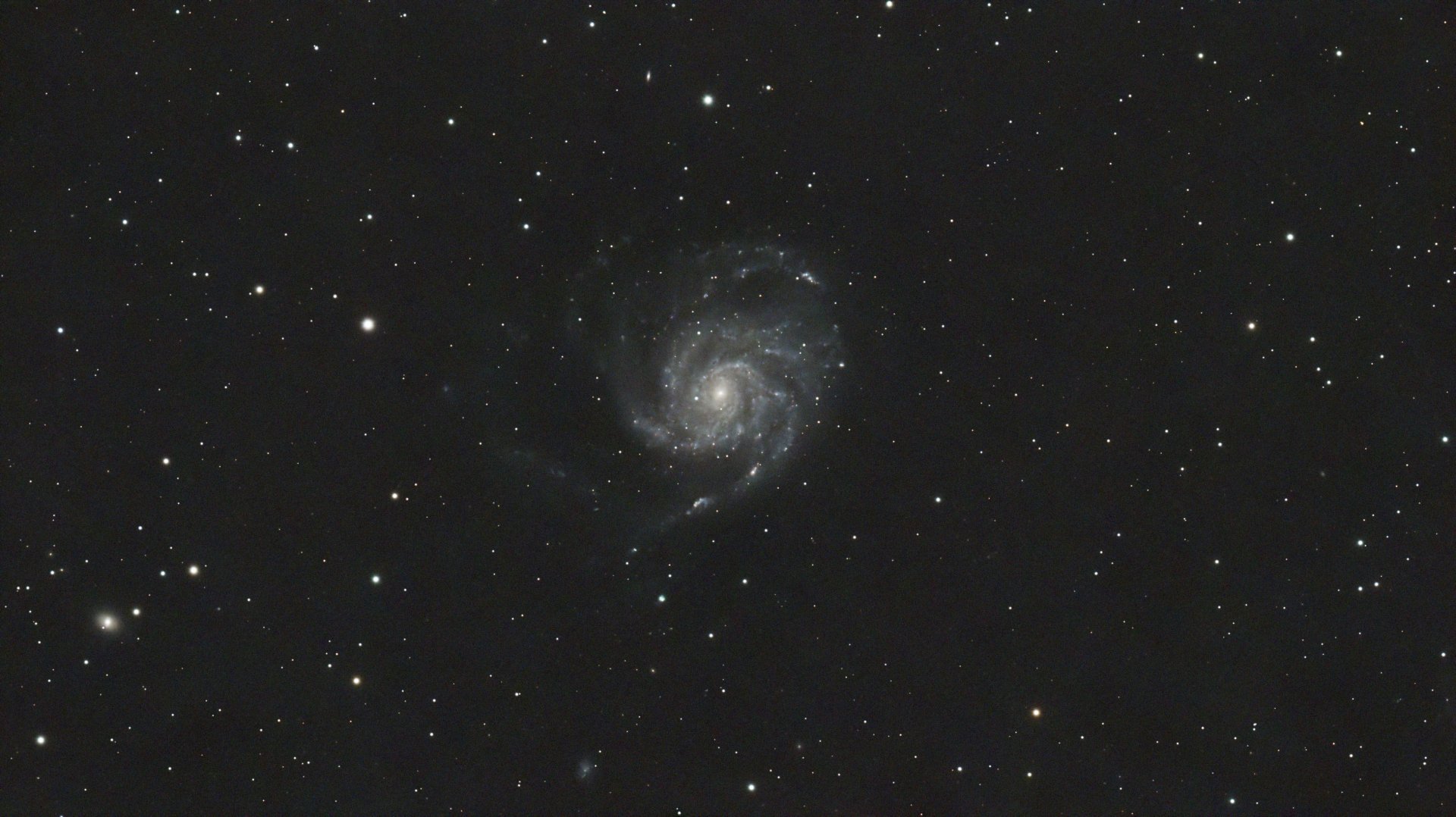 M101_final_01.jpg