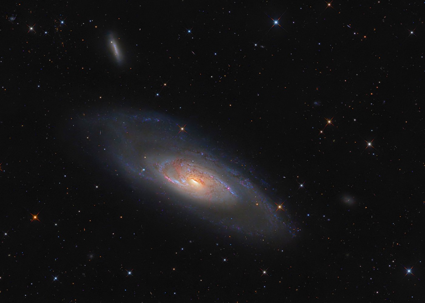 m106n.jpg
