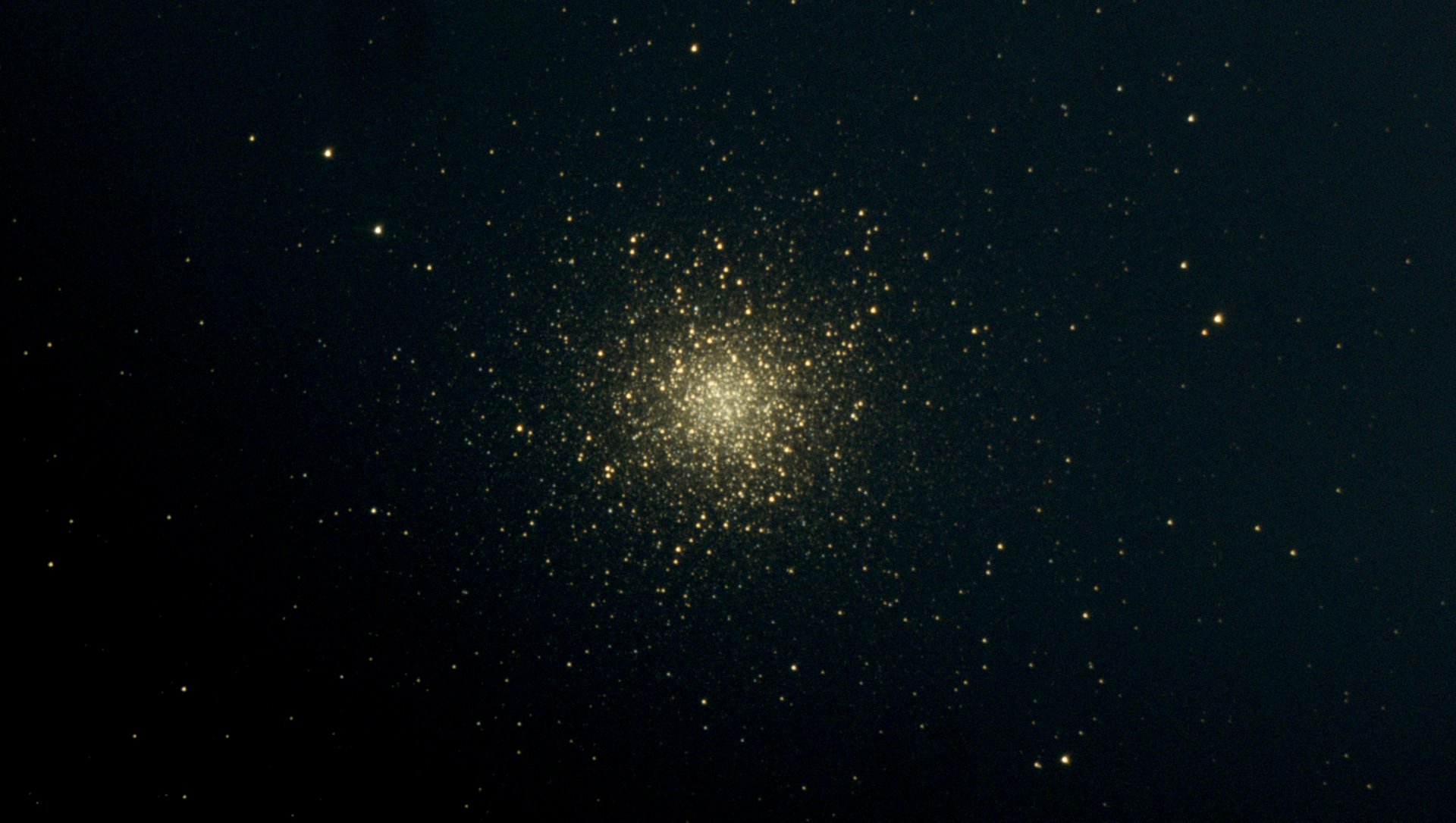M13_110frames_1140s_WithDisplayStretch.jpg