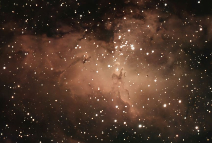 M16 - Eagle Nebula 920x10s (S50, 19.7.2025).jpg