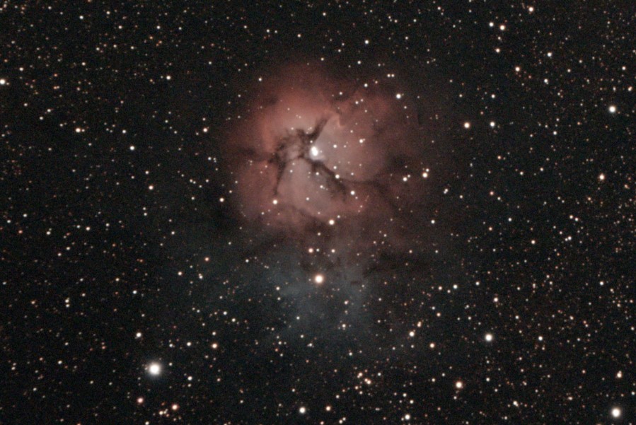 M20 Apo102ASI183Lpro_38frames_608s_cropresized.jpg