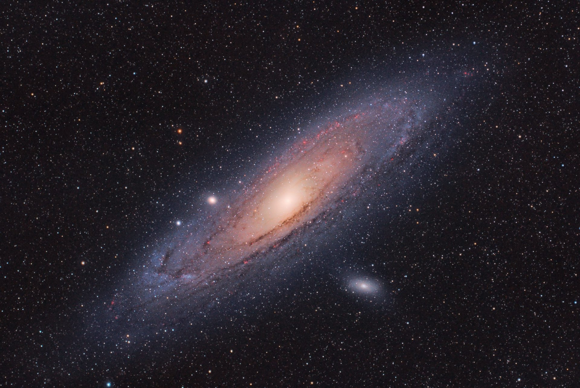 M31-Andromeda-2021.08.1112.14.15.-74x180s40x300s-Drizzle2x-scaled.jpg