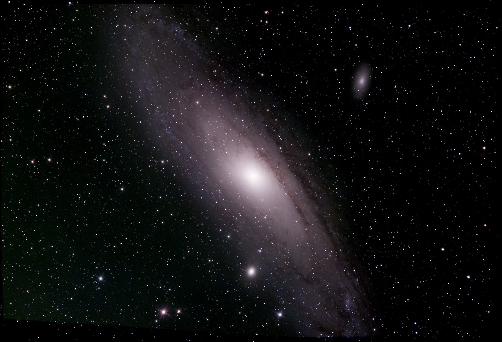 M31_ALL_EAA_Stack_2292frames_9168s_WithDisplayStretch.jpg