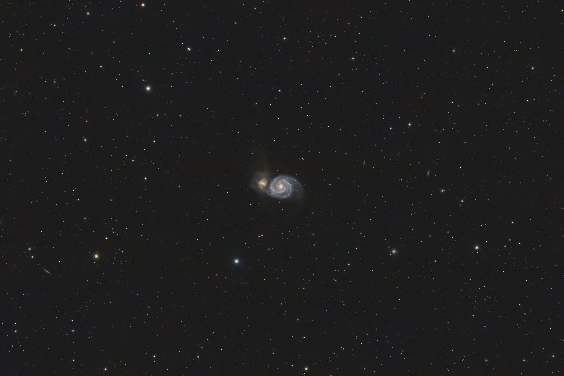 M51_Stack_16bits_600frames_3600s.jpg