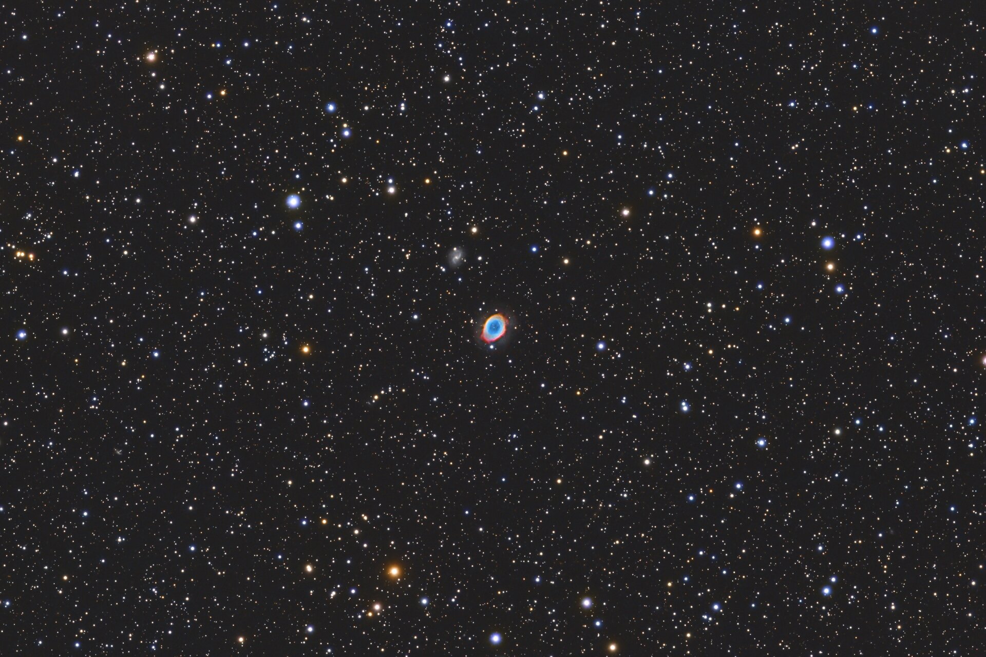 M57_crop.jpg