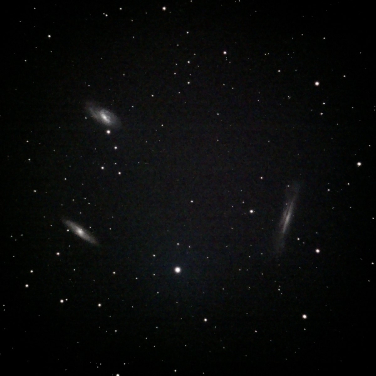 M65 Olif ASI533 LEOO TRIPLET_43frames_688s_cropresizedDENOISED.jpg