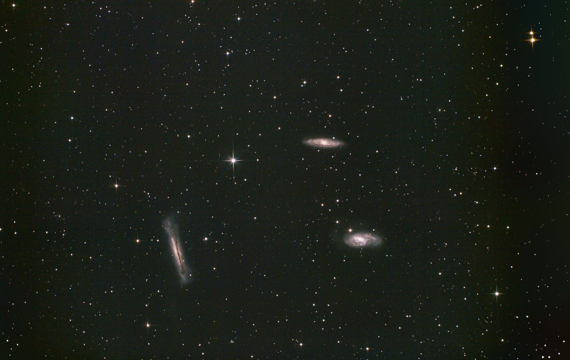 M65_M66_NGC3628.jpg