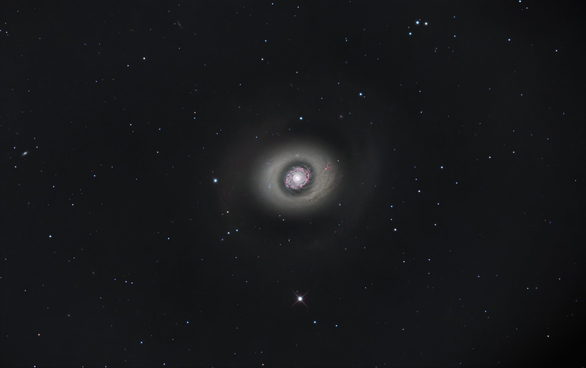 M94_LRGB_Ha.jpg