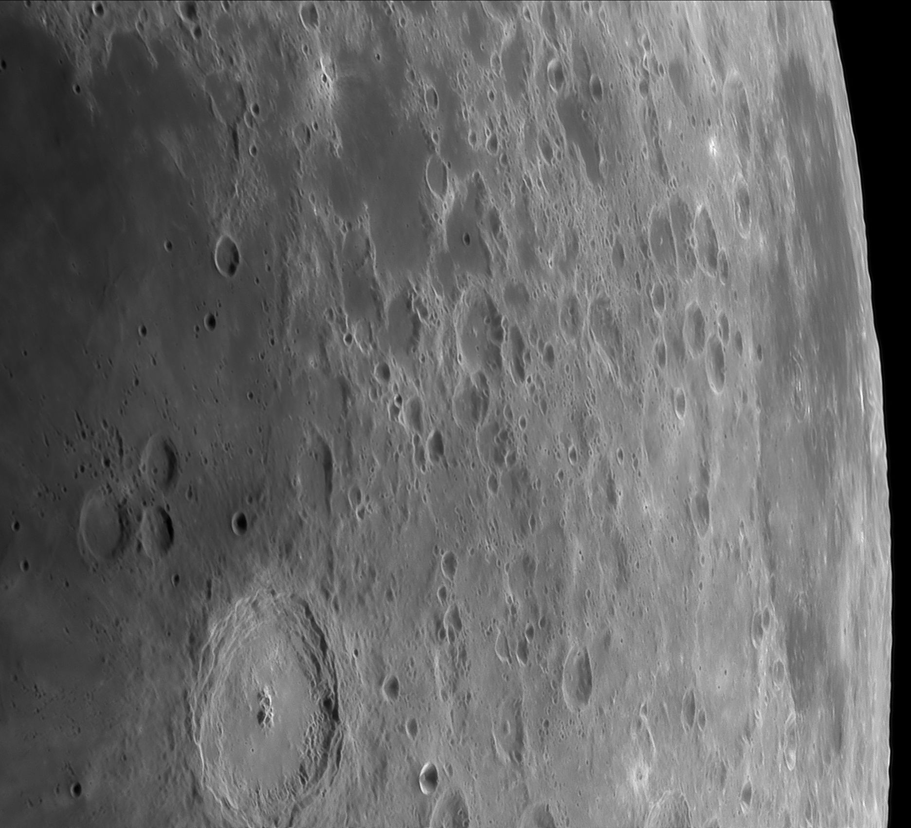 mare-smythii_130424_202922c.jpg