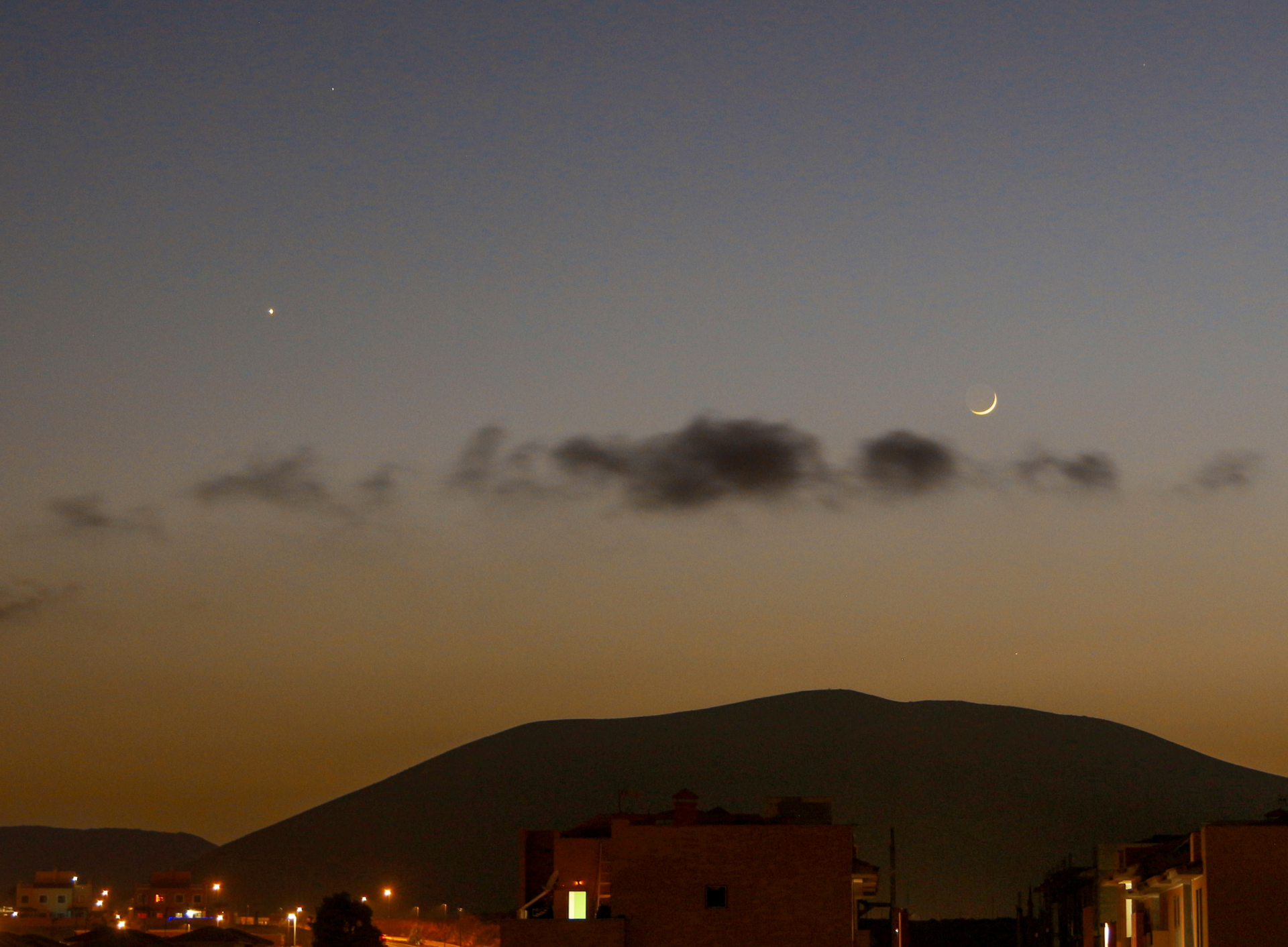 Merkur_Venus_Mond_19.07.2023.png