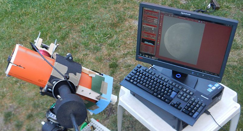 mini-newton-mond.jpg