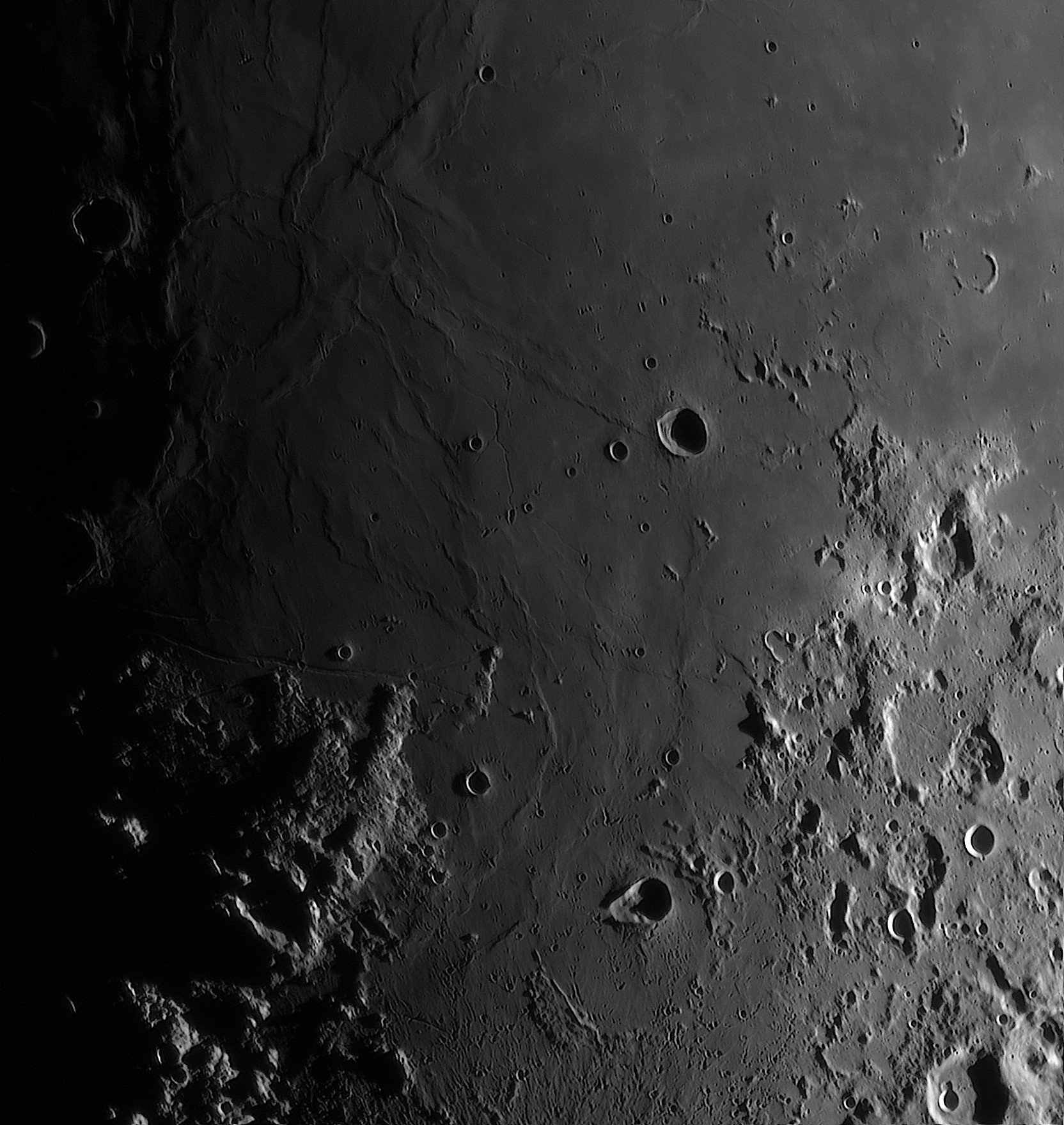 moltke_220426_203523_Rc.jpg