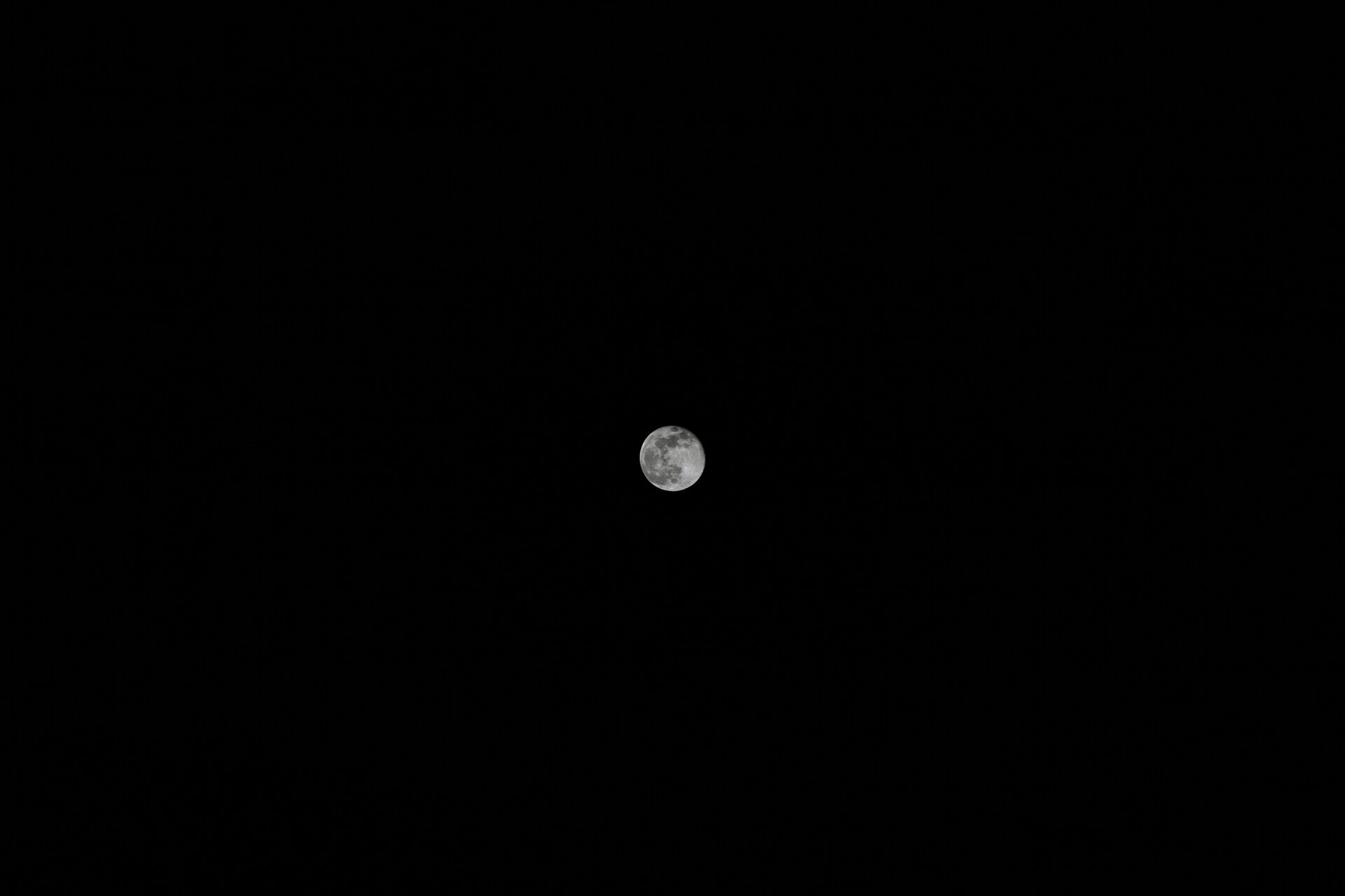Mond 135.jpg