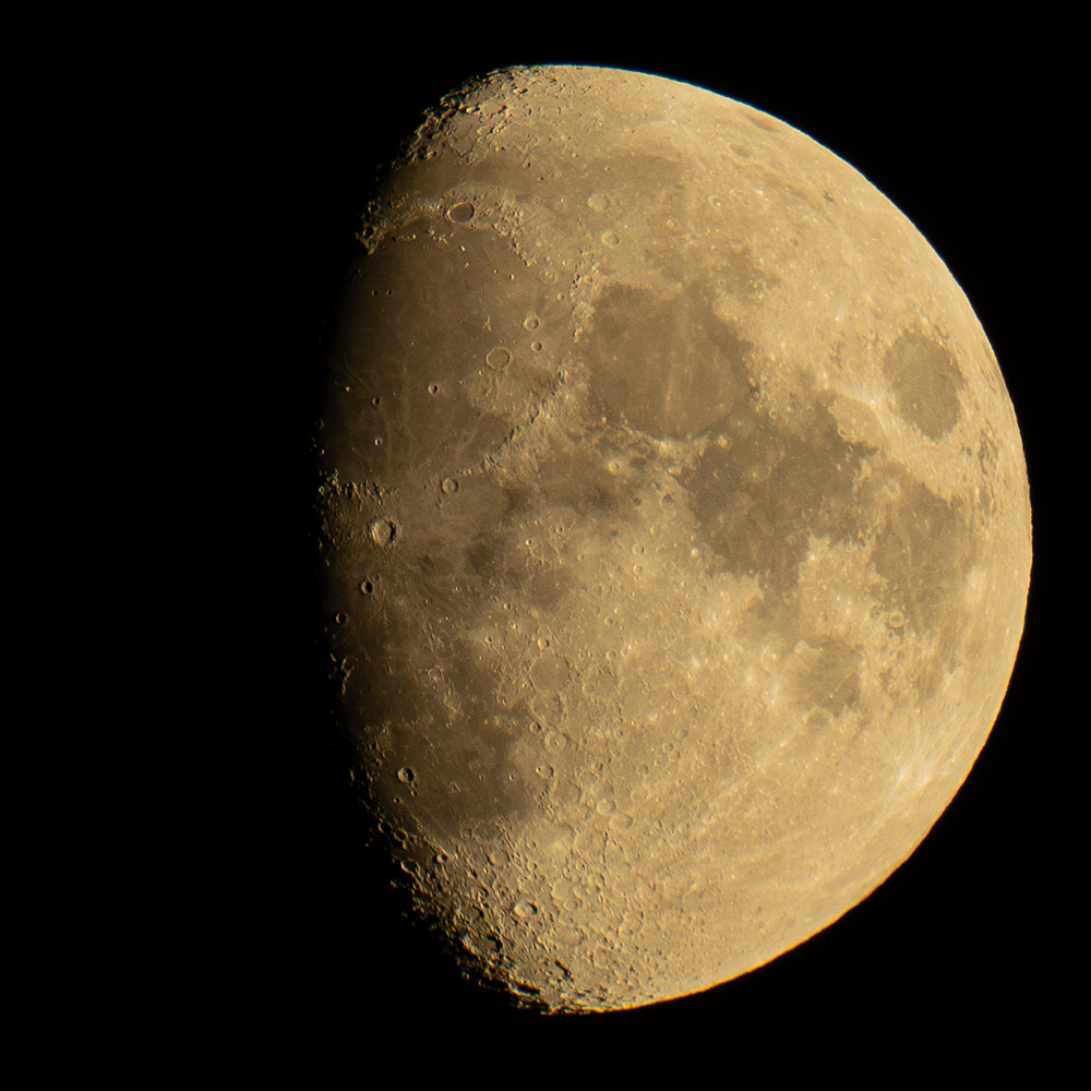 Mond 22.8.26 500 mm.jpg