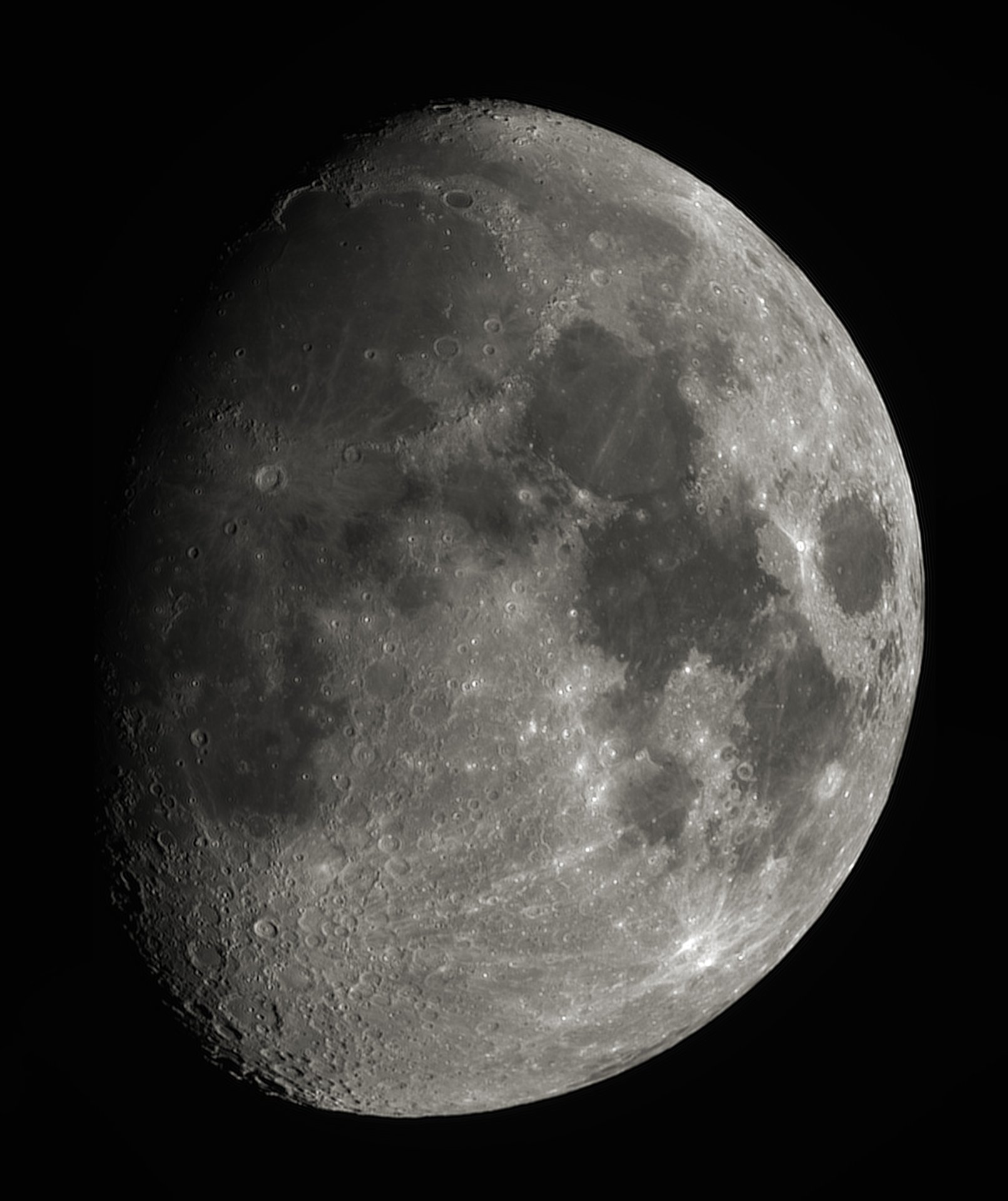 Mond ED Spektiv 8-5-24.jpg