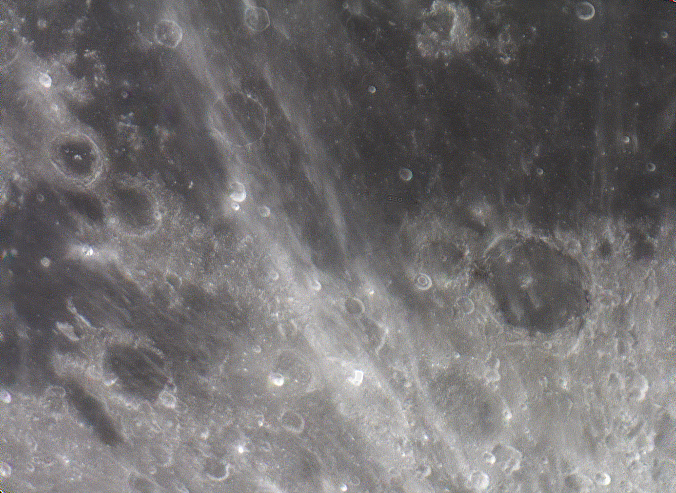 Mond in Farbe vom 24.10.2021.jpg