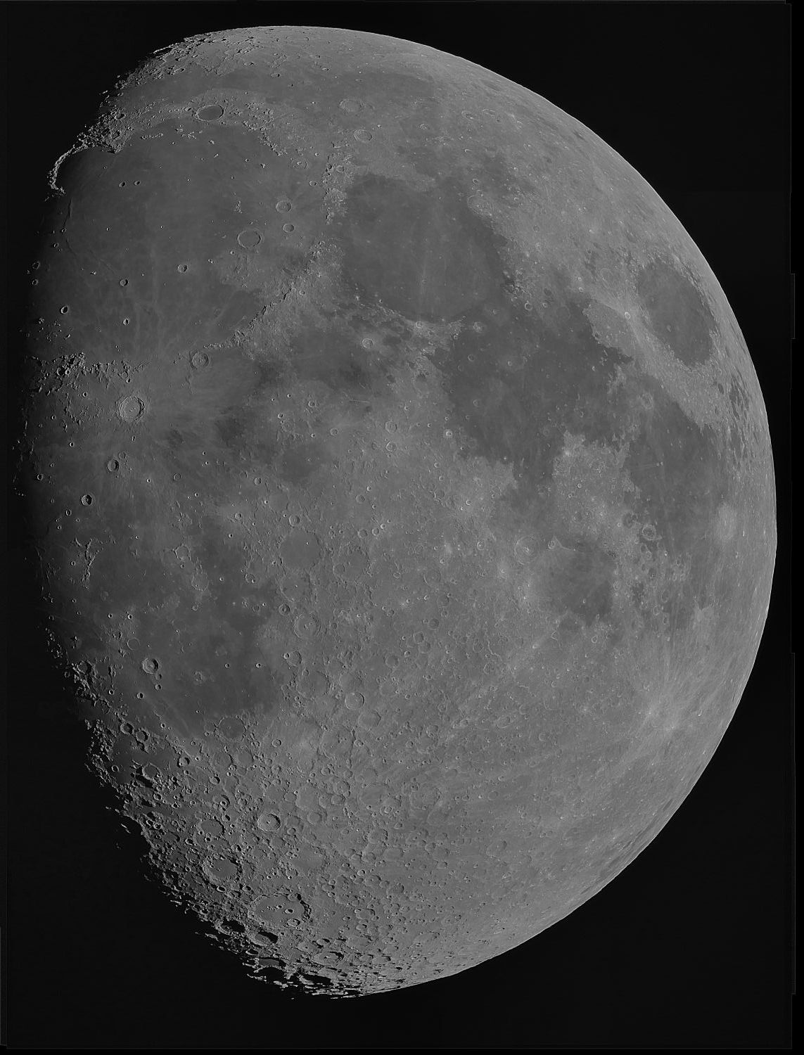 Mond-MAK150_2023-04-30_1855v.jpg