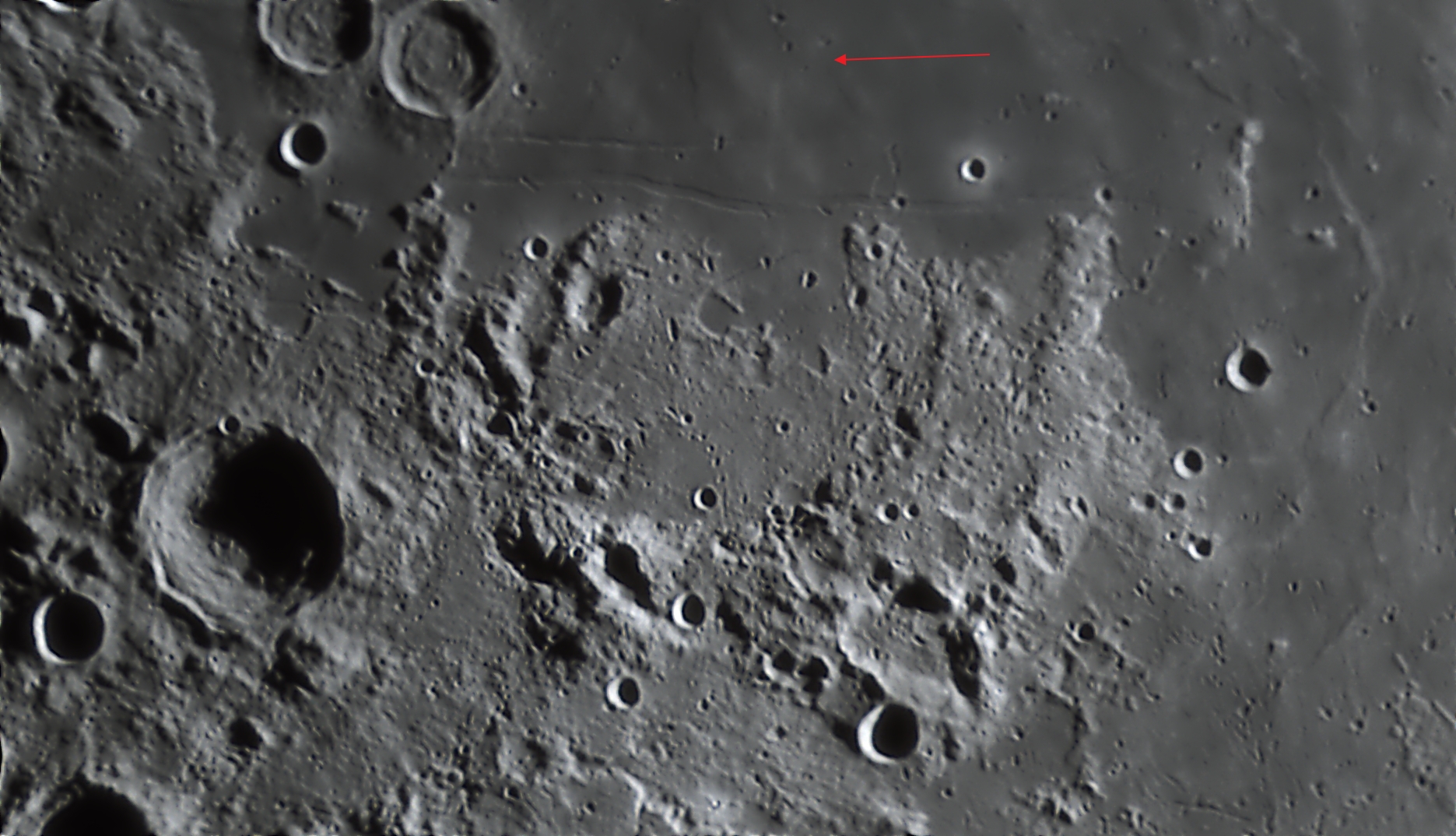 Mond - Region um Landestelle von Apollo 11 mit Markierung.jpg