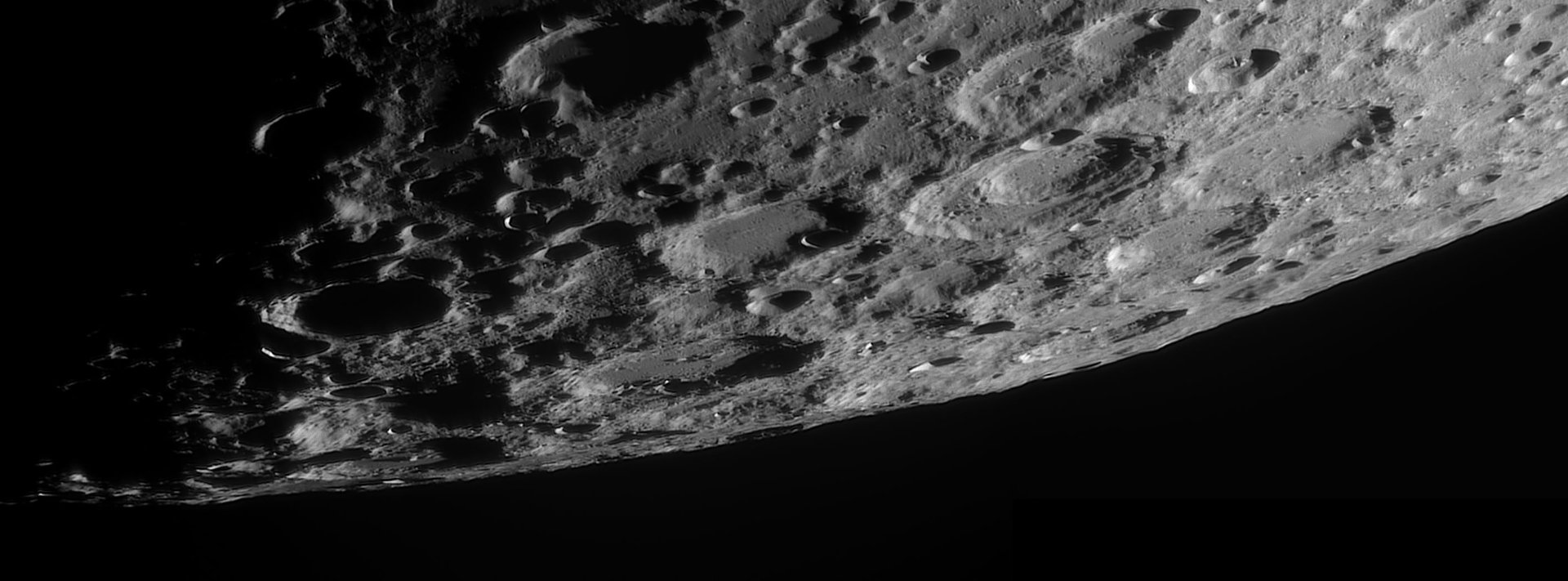 Mond-sueden_050325_184320mosaikc.jpg