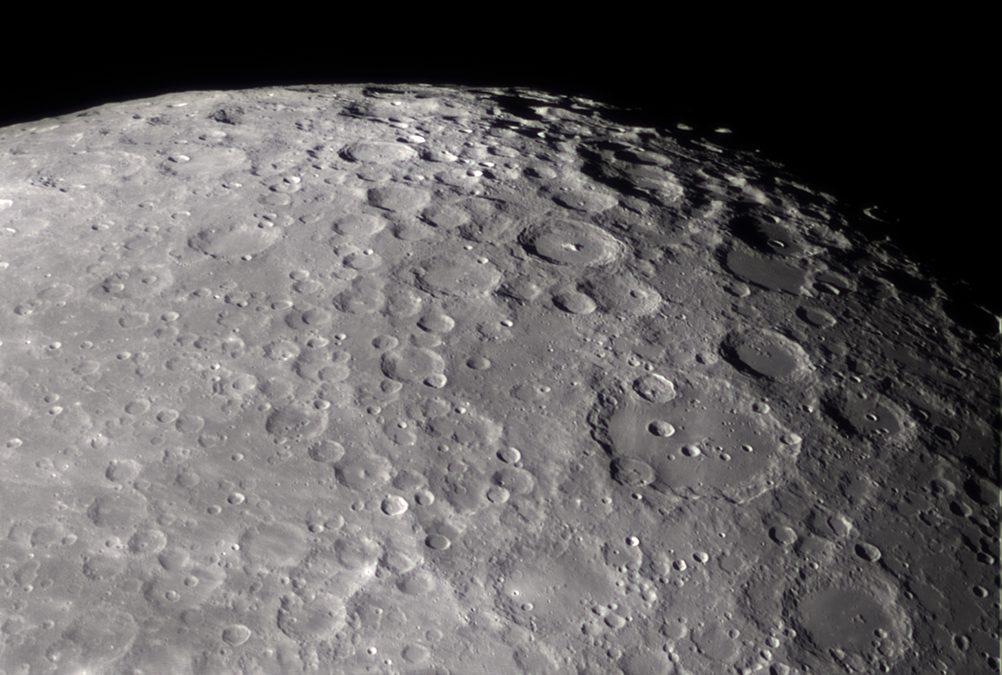 Mond SVBONY.jpg