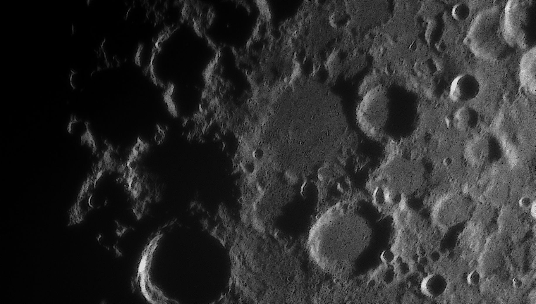 Mond-x_250623_224653c.jpg