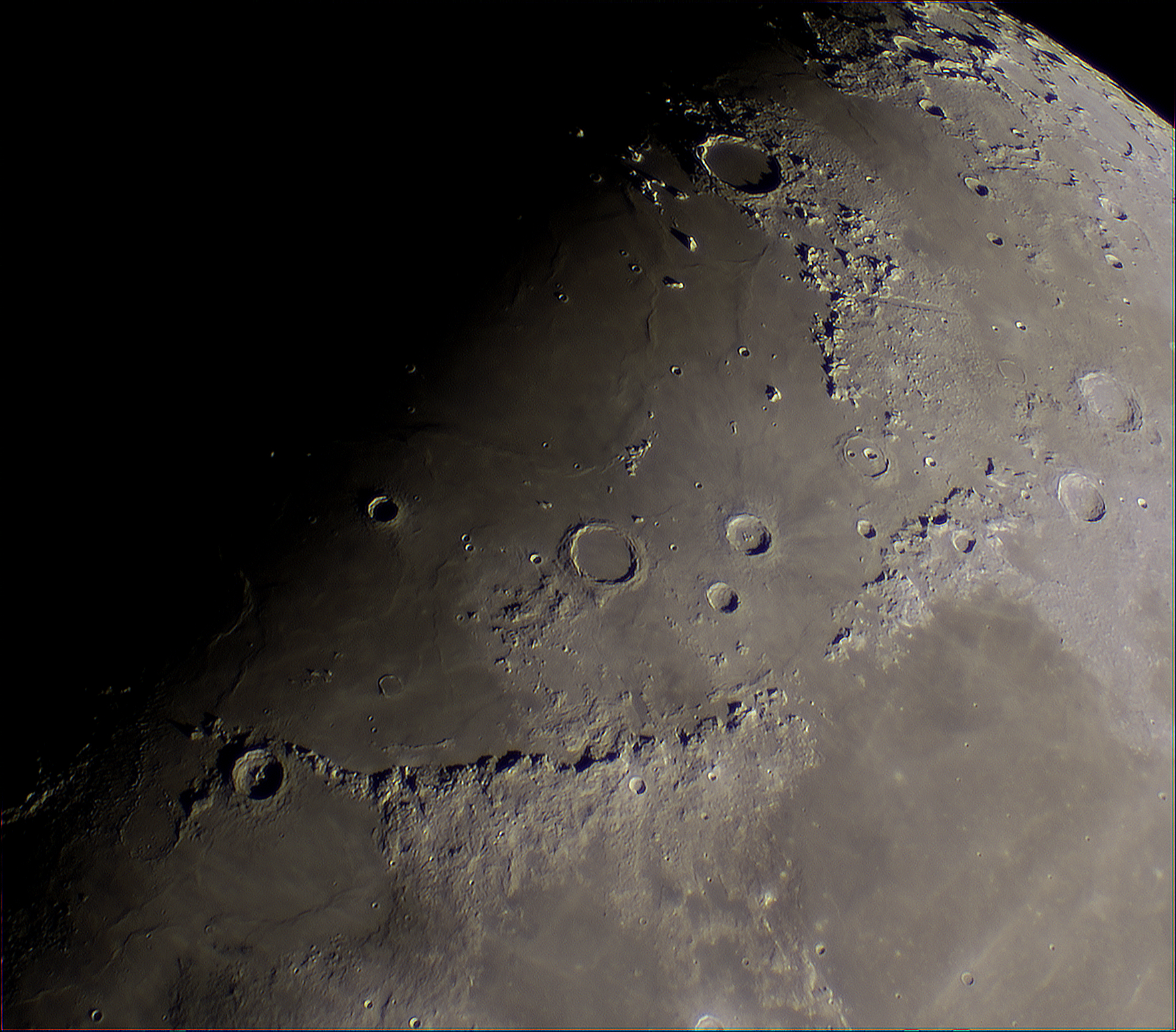 MOND1DETAIL_11032022_13PRO809_PIPP_AS_FITS_RS_GC.jpg