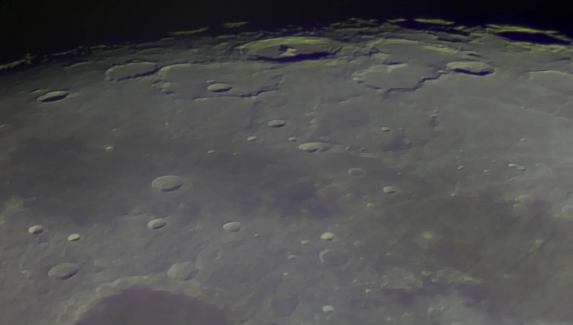 mond_001_lapl5_ap1195_conv_surface_sharp.jpg