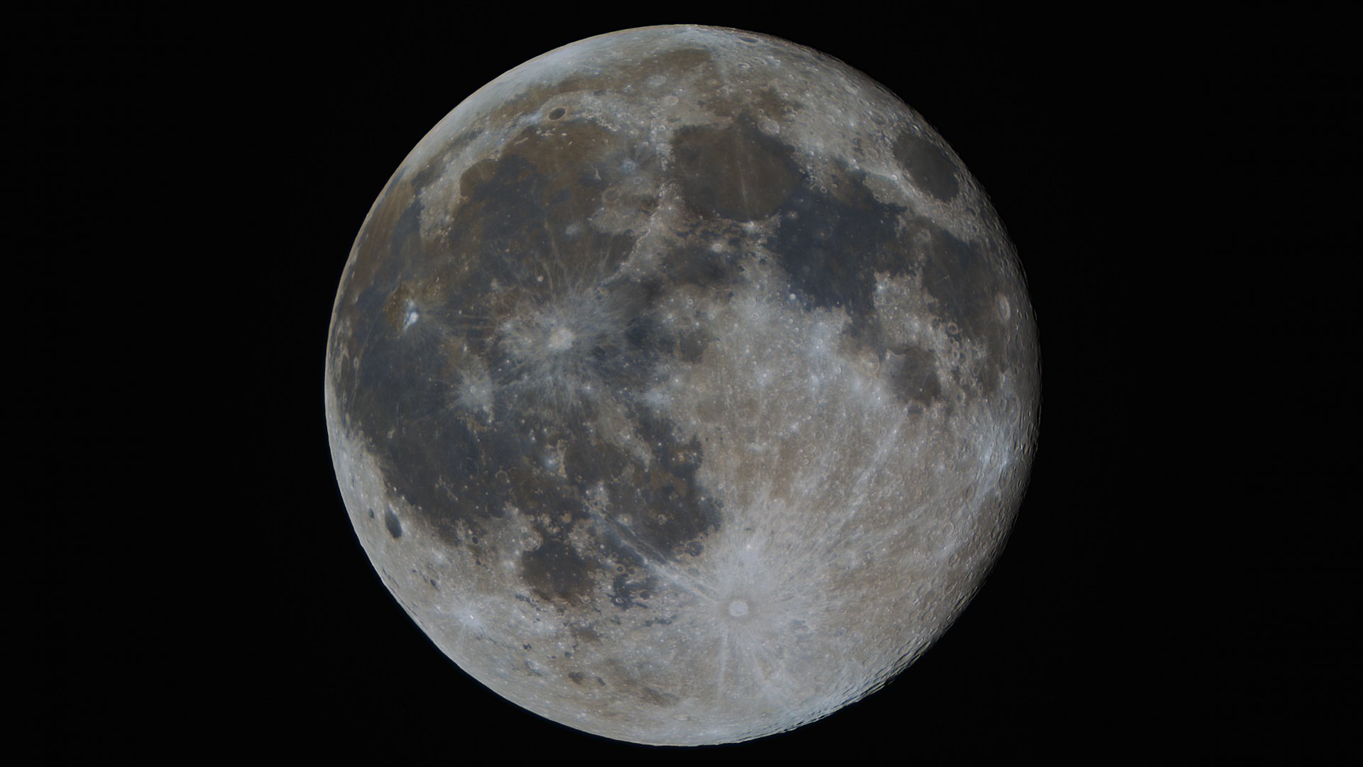 Mond_220318_SDQ_16zu9.jpg