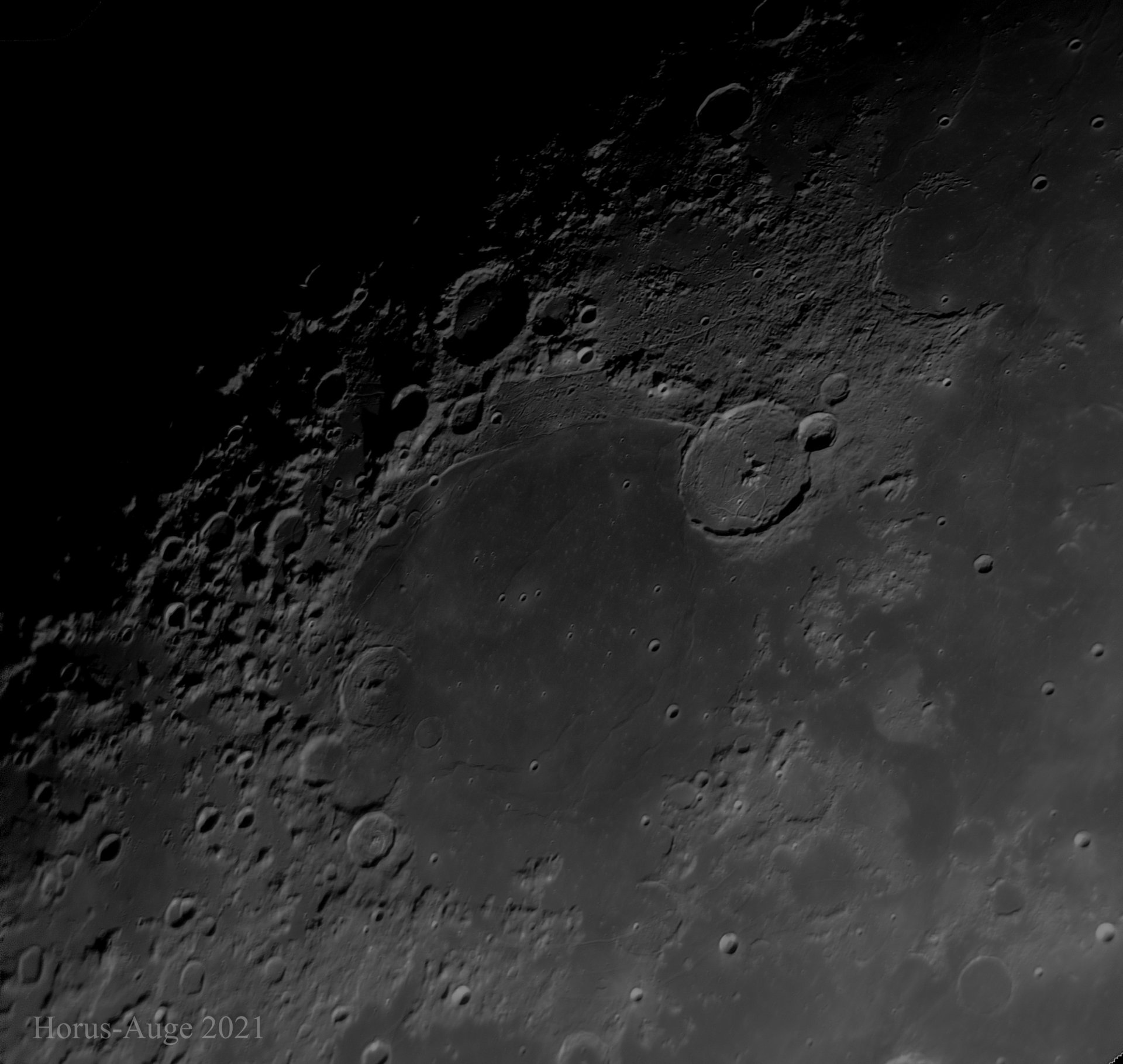 Mond_Gassendi_150 (2).jpg