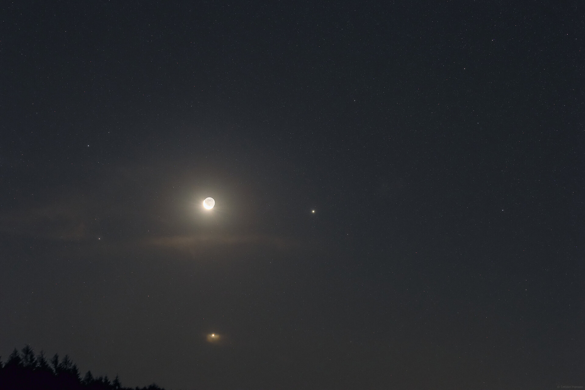 MondVenusJupiter20250820B0005f72mmA3MP90p.jpg