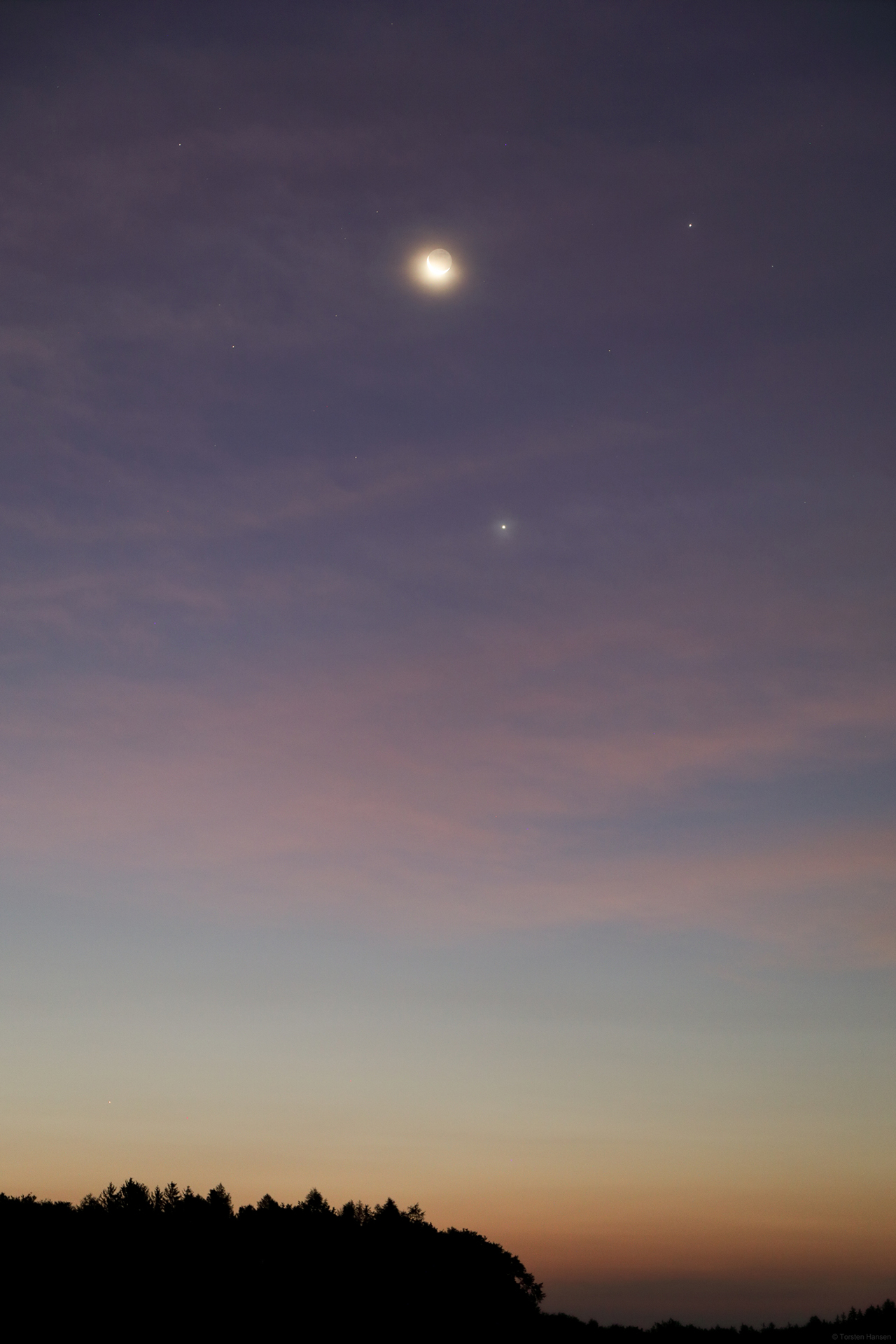 MondVenusJupiter20250820B0070f70mmA2MP.jpg