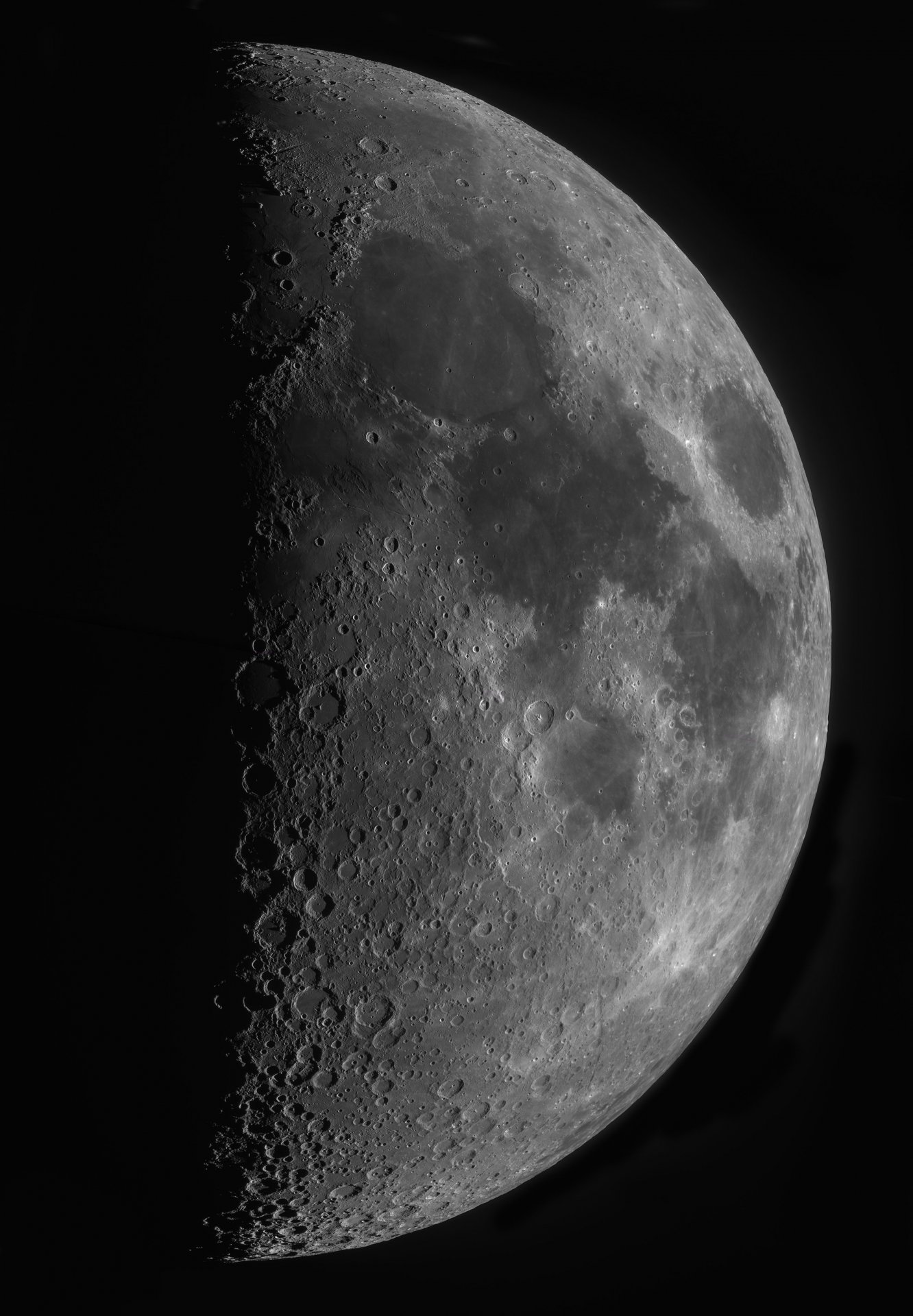 Monnd 08.05.2022-LZOS 130-780-klein.jpg