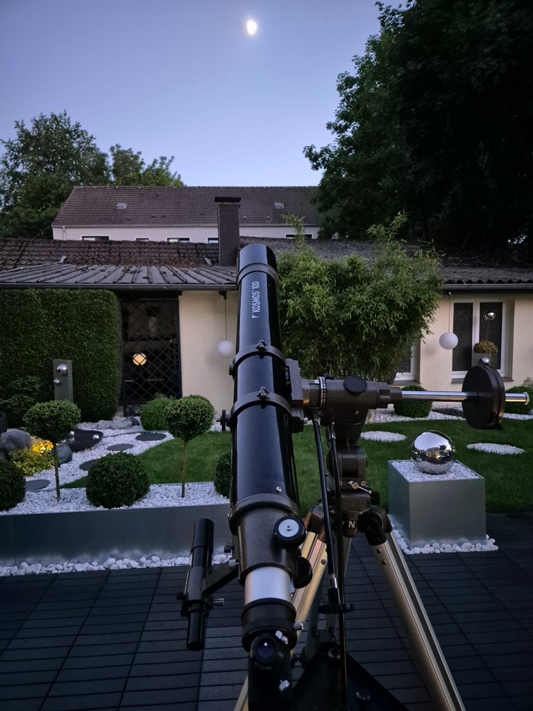 moon270526.jpg